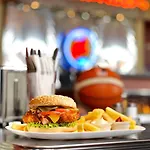 Hotel Road House