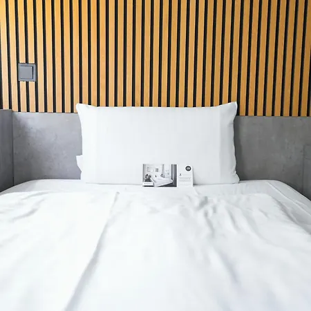 Otel Road House