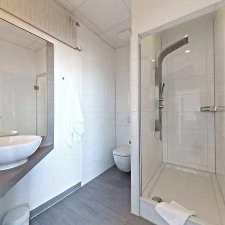 Road House 3* Paderborn