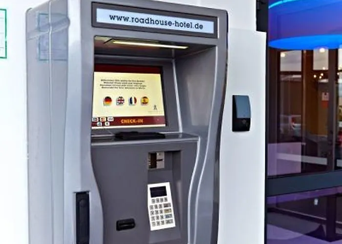 Road House Ξενοδοχείο 3*