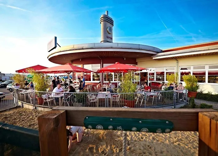 Ξενοδοχείο Road House 3*